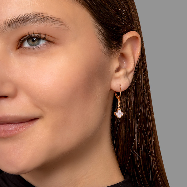 Золотые серьги с перламутром (арт. 1091536/8п) – изображение 3