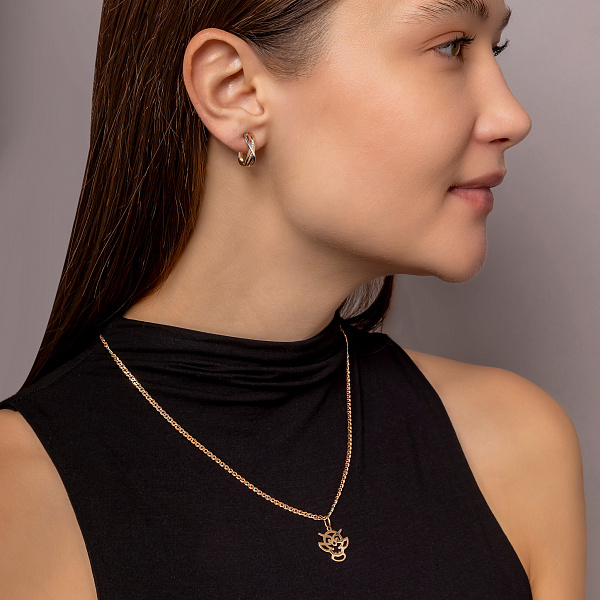 Золотые серьги Синергия в красном и белом цвете металла (арт. 111178) – изображение 4