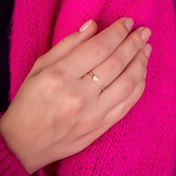 Незамкнутое кольцо из красного золота с сердечком (арт. 155559) – изображение 4