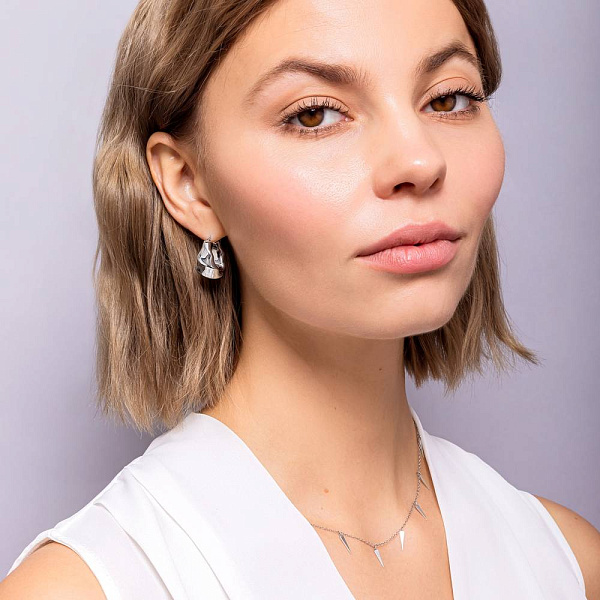 Золотое колье с треугольными подвесками (арт. 351925б) – изображение 2