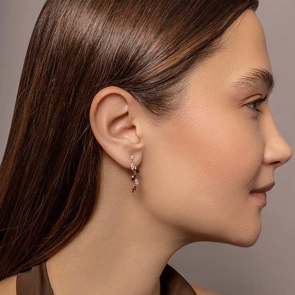 Золотые серьги с гранатом и фианитами (арт. 111248Пк) – изображение 3