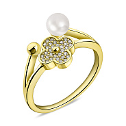 Серебряное кольцо с жемчужиной и фианитами (арт. 7501/6497жжб)