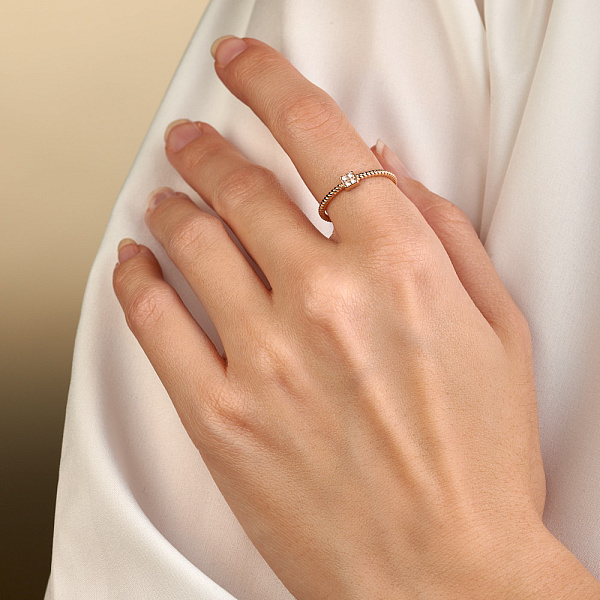 Золота каблучка з фіанітами (арт. 155600) – зображення 3