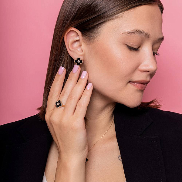 Золоті сережки Конюшина з оніксом (арт. 1091382/15о) – зображення 3