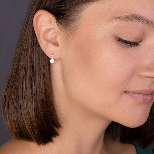 Детские золотые серьги без камней (арт. 109471) – изображение 2