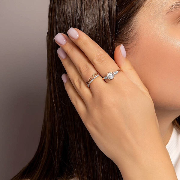 Золотое кольцо с фианитами (арт. 140793) – изображение 3