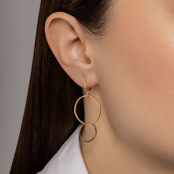 Длинные золотые серьги с подвесками (арт. 110681) – изображение 2