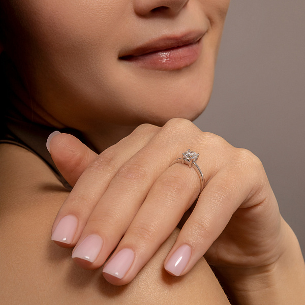 Кольцо из белого золота с бриллиантом (арт. 1192221202) – изображение 4