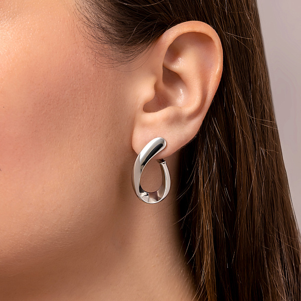 Золотые серьги без камней (арт. 110391б) – изображение 3