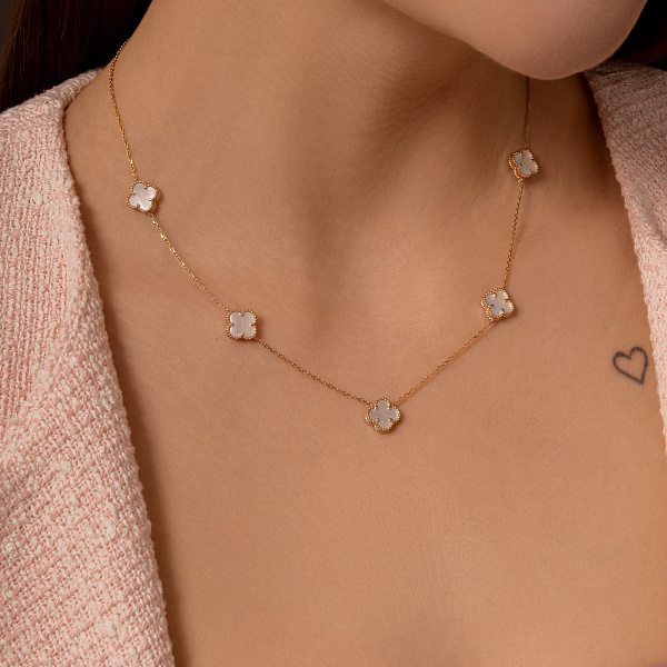 Колье Клевер из красного золота с перламутром (арт. 361495/8п) – изображение 3