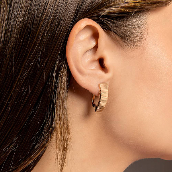 Золотые серьги без камней (арт. 121103) – изображение 2