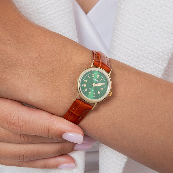 Золотые кварцевые часы с кожаным ремешком (арт. 260235жзкр) – изображение 3