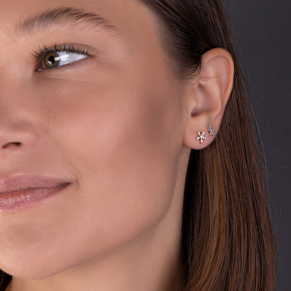 Пусеты «Цветы» из красного золота с бриллиантами (арт. Т011139010) – изображение 3