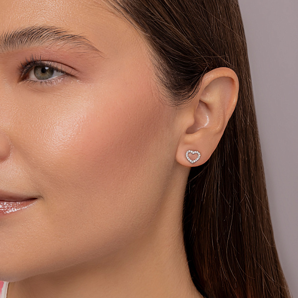 Сережки в формі серця з білого золота з діамантами (арт. Т011257015б) – зображення 4