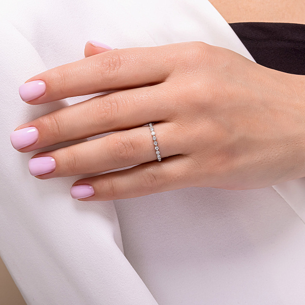 Золотое кольцо с дорожкой из бриллиантов (арт. К341409010б) – изображение 3