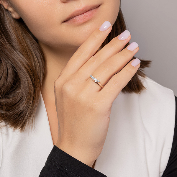 Каблучка з червоного золота з фіанітами (арт. 141335) – зображення 3