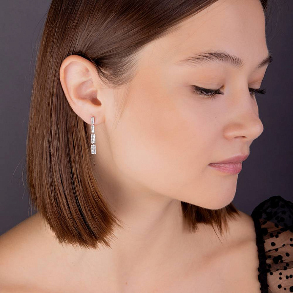 Серьги из белого золота с бриллиантами (арт. С341323050б) – изображение 3