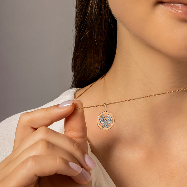 Золотой подвес "Близнецы" с фианитами (арт. 440666) – изображение 3