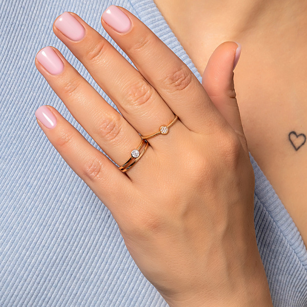 Кольцо из красного золота с фианитами (арт. 140014) – изображение 2