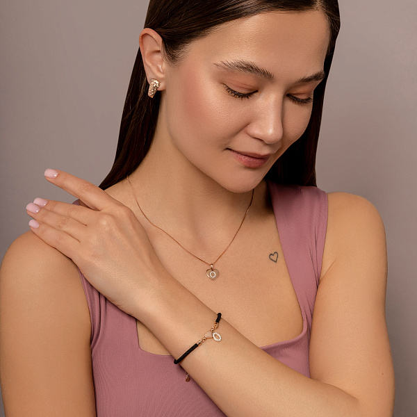 Золотая подвеска Буква О с фианитами (арт. 440983) – изображение 4