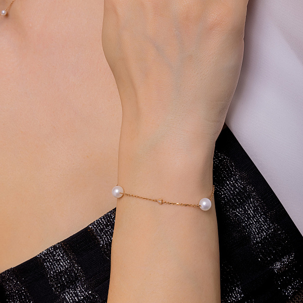 Золотой браслет с жемчугом и фианитами (арт. 322163прлб) – изображение 2