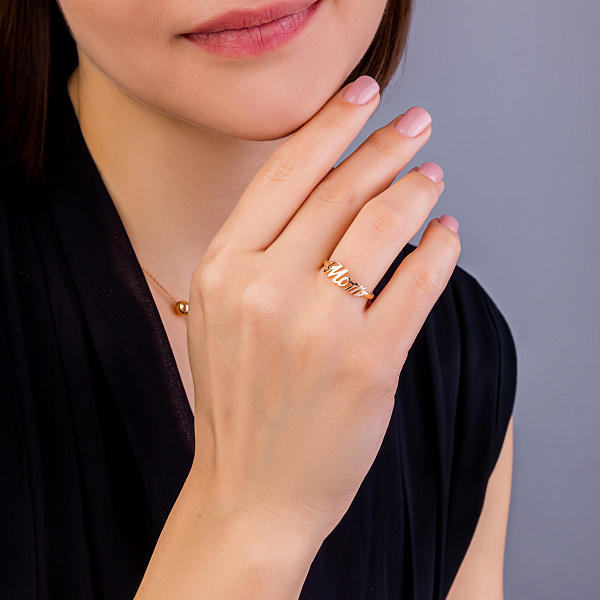 Каблучка "Mom" з червоного золота  (арт. 140961) – зображення 2