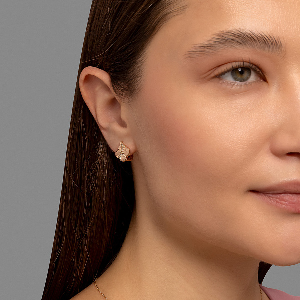 Золоті сережки Конюшина без каменів (арт. 1092170/10) – зображення 3