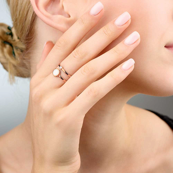 Золотое кольцо Лýна с эмалью и фианитом (арт. 141067еп) – изображение 2