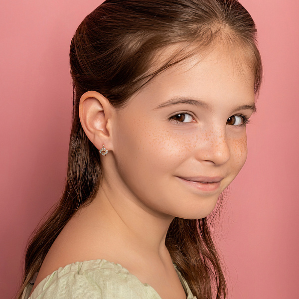 Золоті сережки в червоному кольорі металу (арт. 106561) – зображення 3