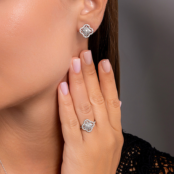 Золотое кольцо с бриллиантами (арт. К011497040б) – изображение 3