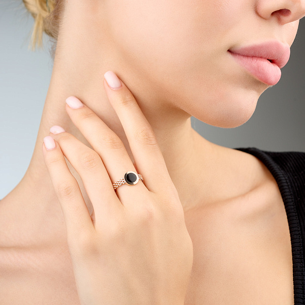 Кольцо Лýна из красного золота с эмалью (арт. 140908еч) – изображение 2