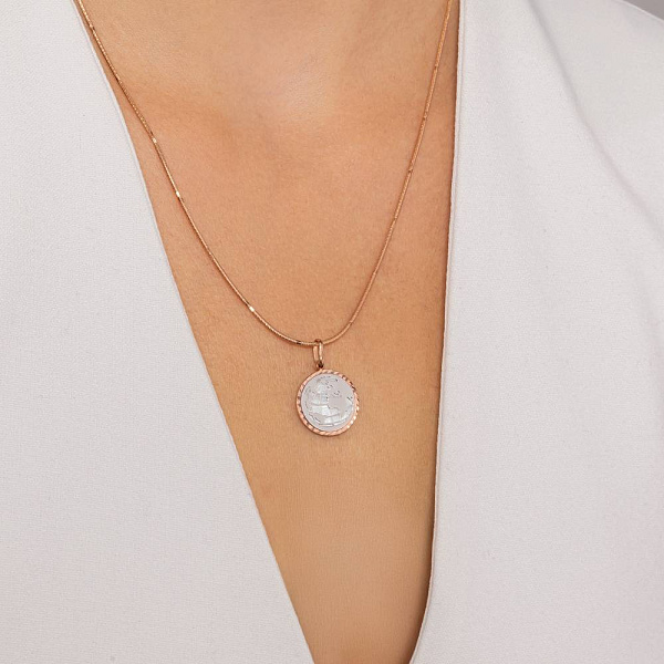 Золотой кулон Мир с перламутром (арт. 424911кбп) – изображение 4