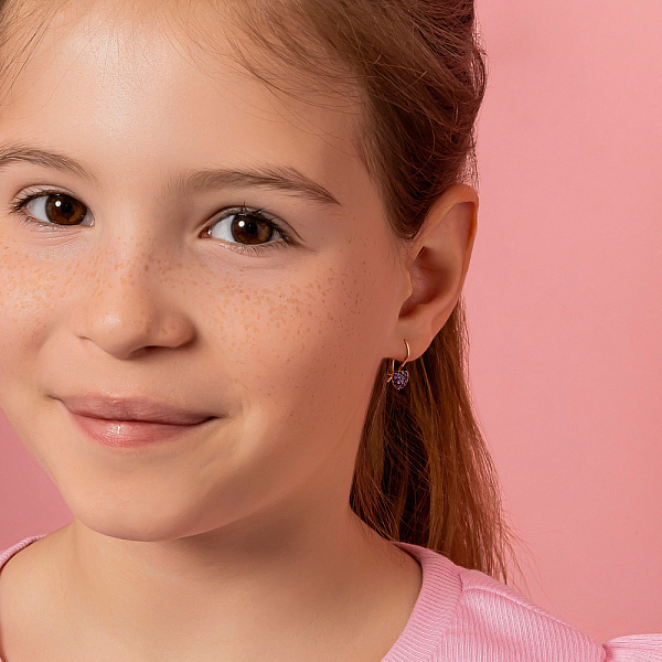 Дитячі золоті сережки «Серденька» з фіанітами (арт. 110443ф) – зображення 3