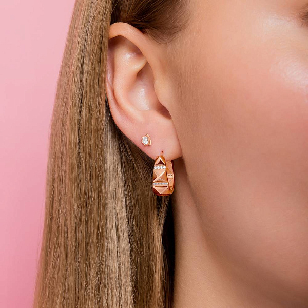 Серьги-кольца из красного золота с фианитами (арт. 1091462) – изображение 3