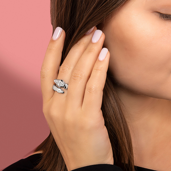 Золотое кольцо с фианитами (арт. 155517б) – изображение 2