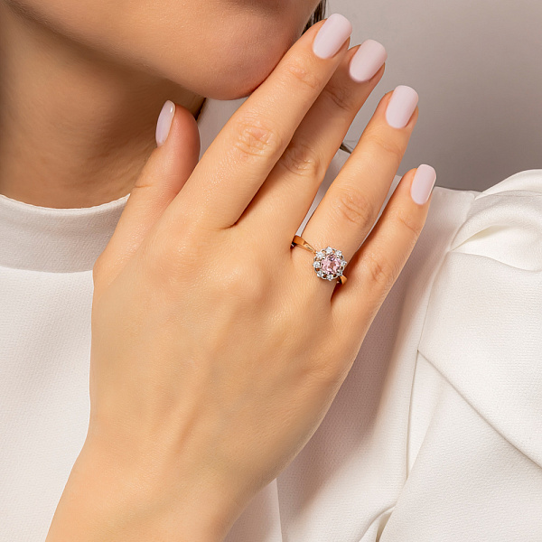 Золотое кольцо с кварцем и фианитами (арт. 141042ПмГ) – изображение 3