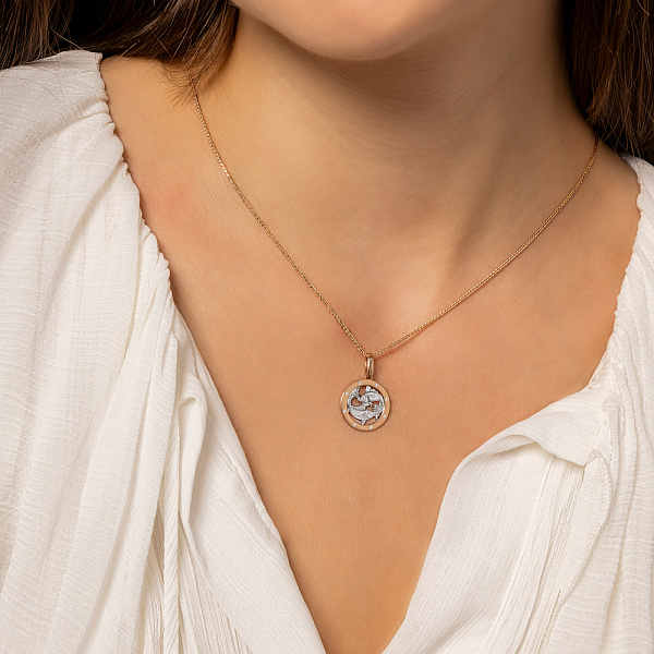 Золотой подвес "Рыбы" с фианитами (арт. 440675) – изображение 2