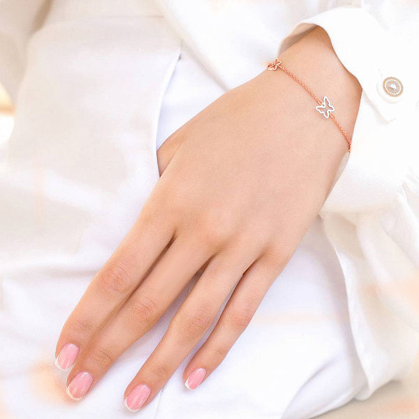 Золотой браслет "Бабочки" в красном и белом цвете металла (арт. 325432кб) – изображение 2