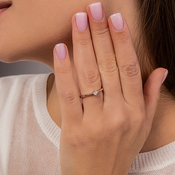 Золота каблучка для заручин з діамантом (арт. К28106010б) – зображення 3