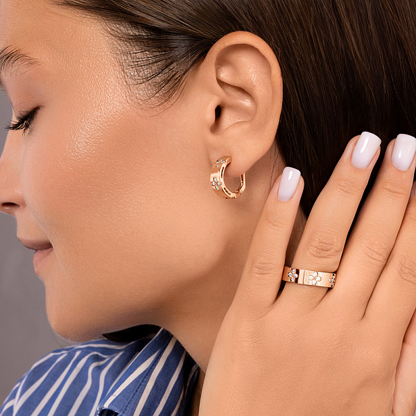 Кольцо из красного золота с фианитами (арт. 141325) – изображение 3