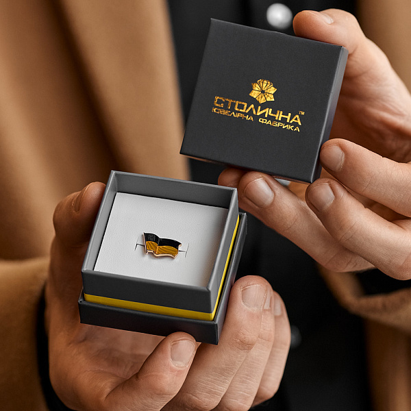 Золотой значок "Прапор Украины" с синей и желтой эмалью (арт. 360121сж) – изображение 3