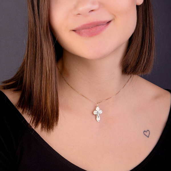 Хрестик з червоного золота з розп'яттям (арт. 512902) – зображення 2