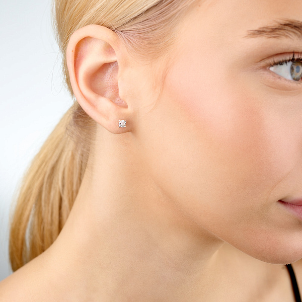 Золотые серьги-пусеты с бриллиантами  (арт. Т01117005146б) – изображение 2