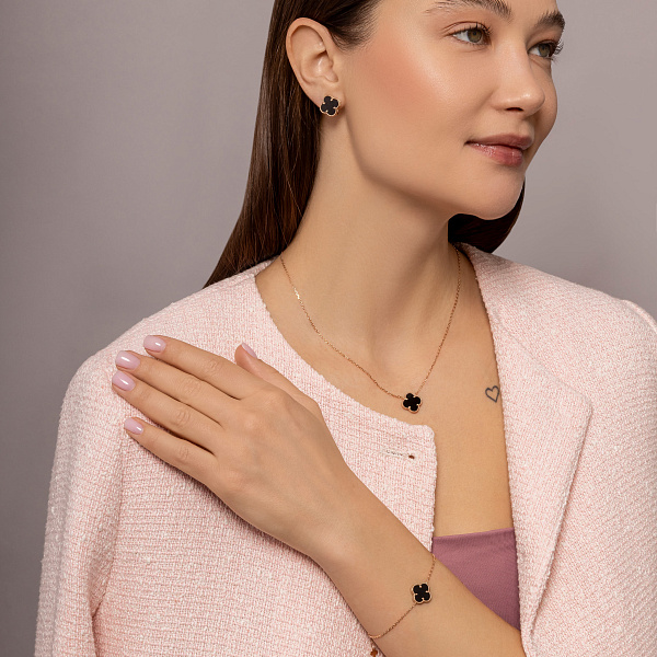 Золотые серьги Клевер с ониксом (арт. 1101201/12о) – изображение 4