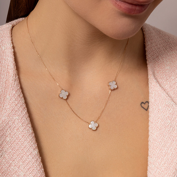 Золоте кольє Конюшина з перламутром (арт. 361494/10п) – зображення 3