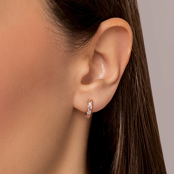 Дитячі золоті сережки з рожевими фіанітами (арт. 110245р) – зображення 2