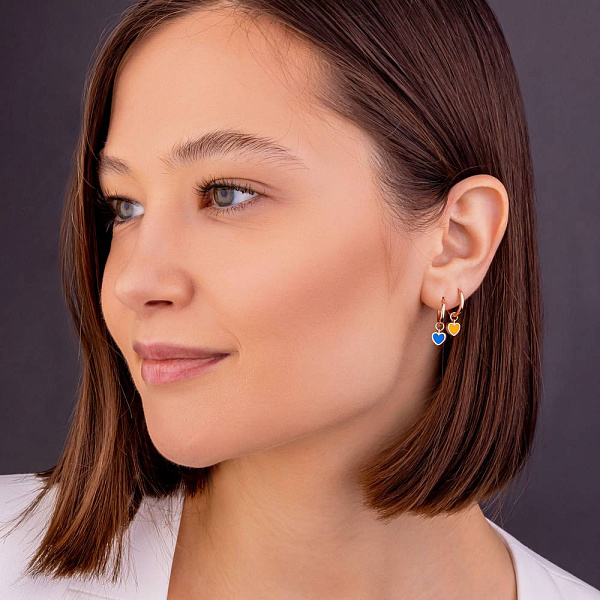 Золотые серьги Сердечки двусторонние с эмалью (арт. 110033есж) – изображение 3