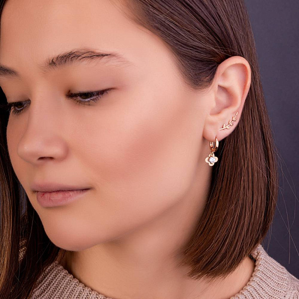 Золотые серьги Цветочки с фианитами (арт. 109178) – изображение 3