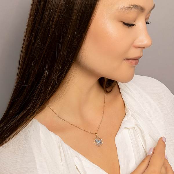 Золотой подвес "Лев" с фианитами (арт. 440668) – изображение 5