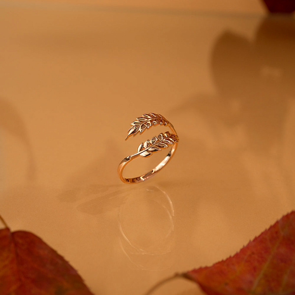 Золотое незамкнутое кольцо "Колосок" (арт. 141166) – изображение 5